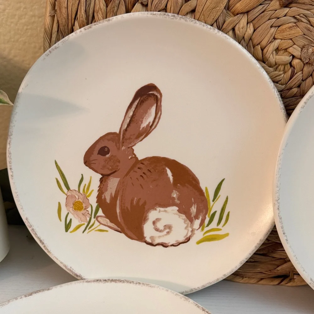 Charming Rabbit Design Plates - Picture 4 of 9
